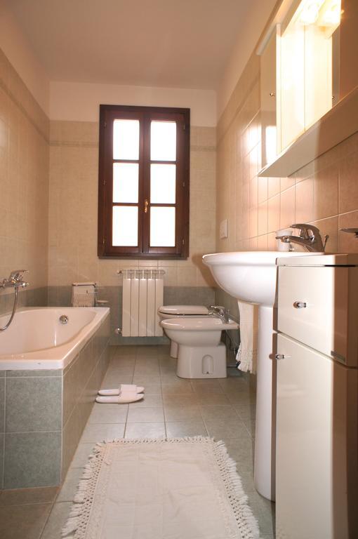 Appartamenti In Residence Villa Santa Maria San Vincenzo Habitación foto