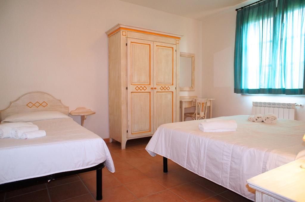Appartamenti In Residence Villa Santa Maria San Vincenzo Habitación foto